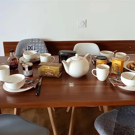 Rénové, 4 Pers, 28m², Accès Direct Pistes, Balcon Et équipements Modernes - Fr-1-545-37 Apartamento